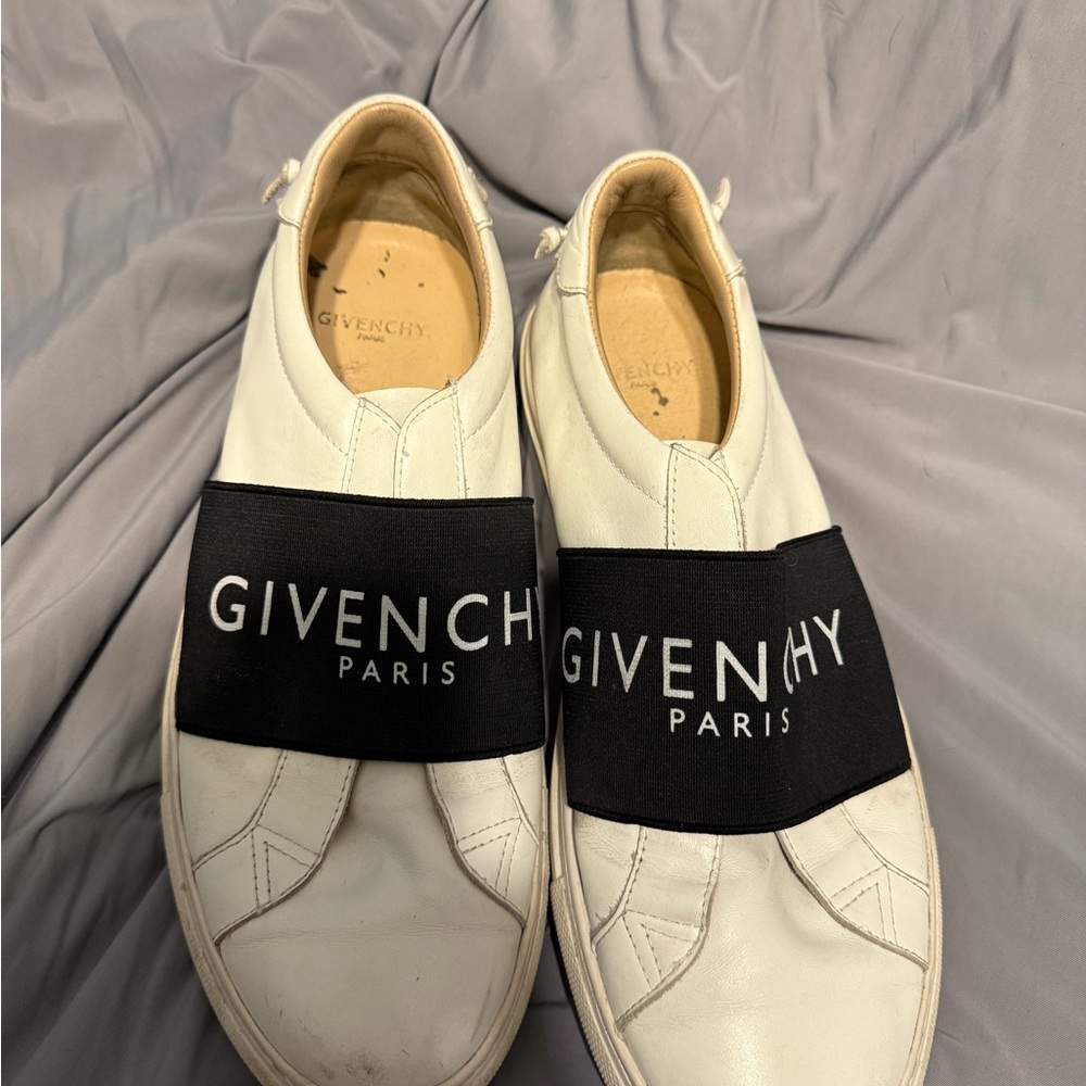 Givenchy Men's White and Black Slip-On Sneakers